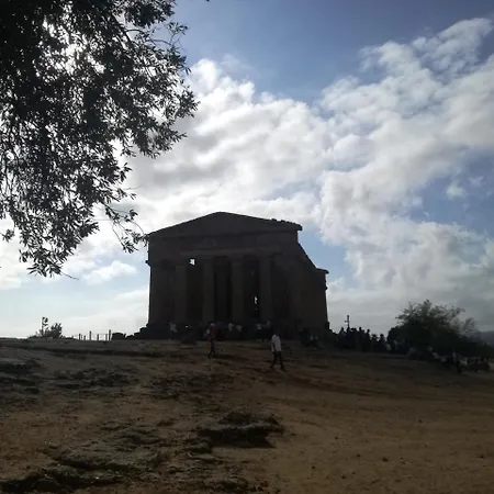 Locazione Turistica Domus Re-2