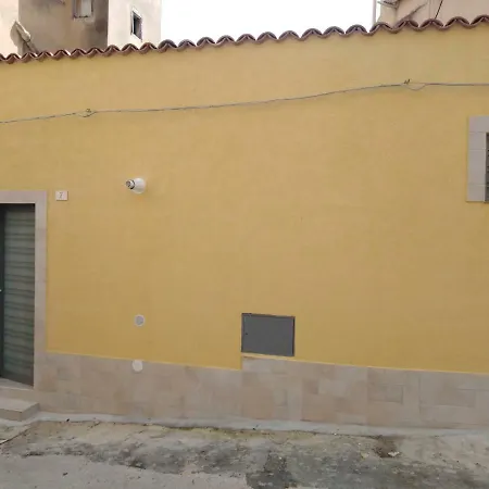 Locazione Turistica Domus Re-3